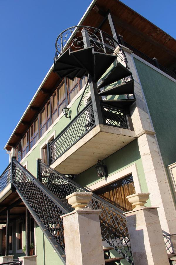 Villa Lalla Tbilisi Esterno foto